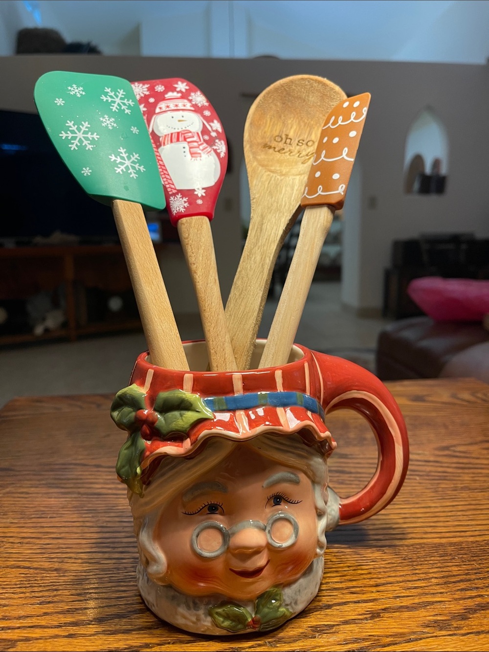 Susan Winget XL mug with Festive Spatulas